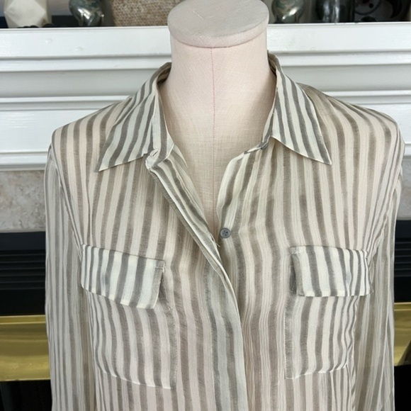 Madewell Button Down, Neutral Sheer Shirt with Chest Pockets - Picture 2 of 15